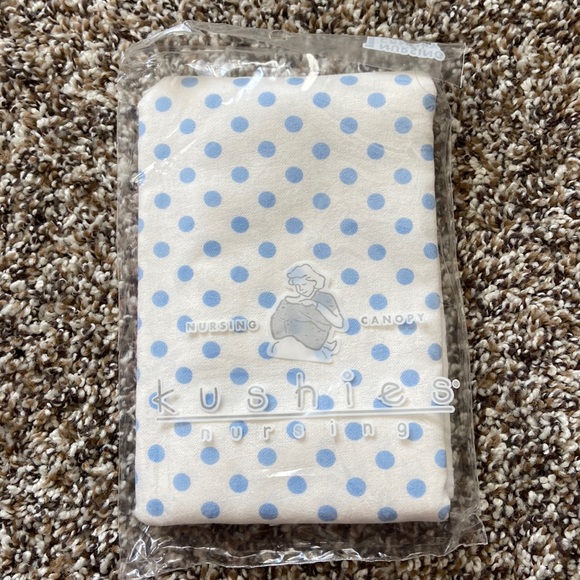 Kushies Other Nwt Kushies Nursing Canopy Breastfeeding Privacy